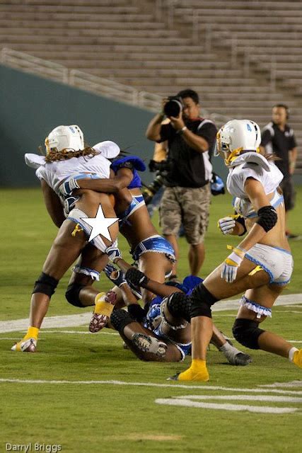 lingerie football nude|Lingerie Football Pictures Search (17 galleries) .